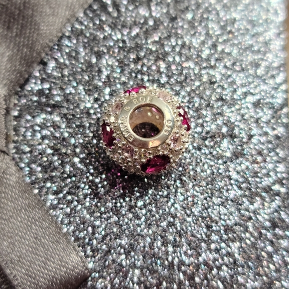 Emmaa & Roe charm - Picture 3 of 3